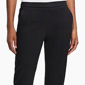 Treeca Linen Pull-On Crop Pants